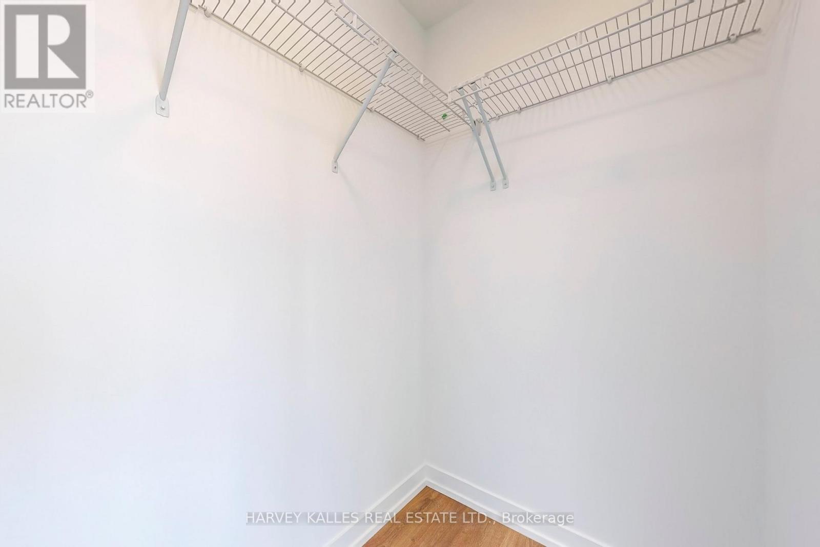 901 - 251 Masonry Way, Mississauga, Ontario  L5H 0B3 - Photo 22 - W13729418