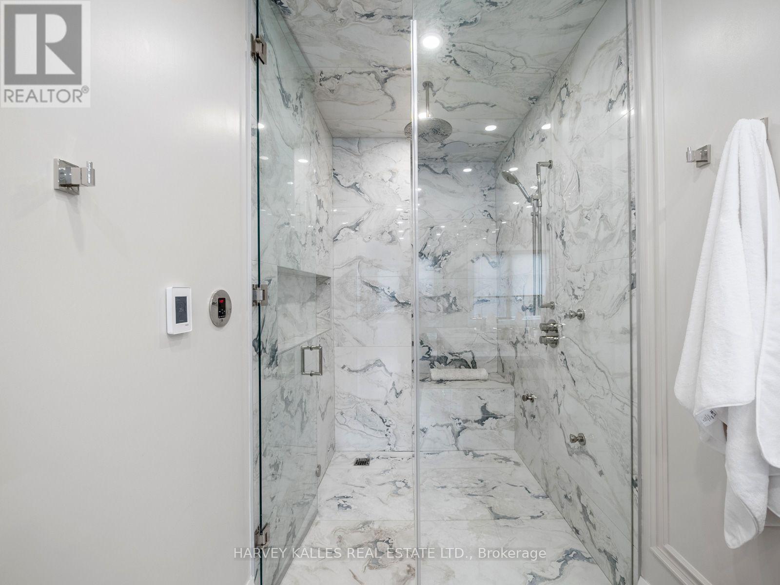 381 Glenholme Avenue, Toronto, Ontario  M6E 3E6 - Photo 28 - C13730952