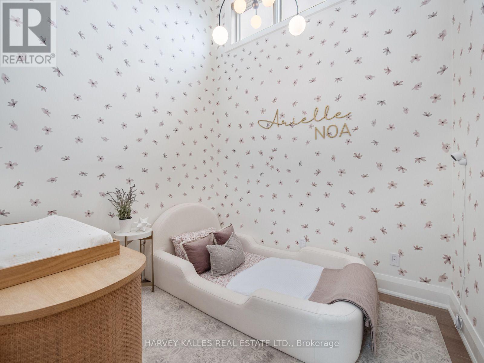 381 Glenholme Avenue, Toronto, Ontario  M6E 3E6 - Photo 29 - C13730952