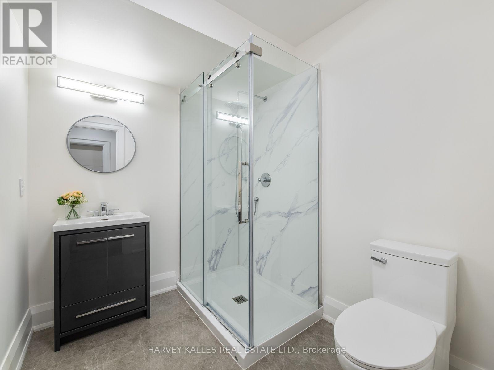 381 Glenholme Avenue, Toronto, Ontario  M6E 3E6 - Photo 43 - C13730952