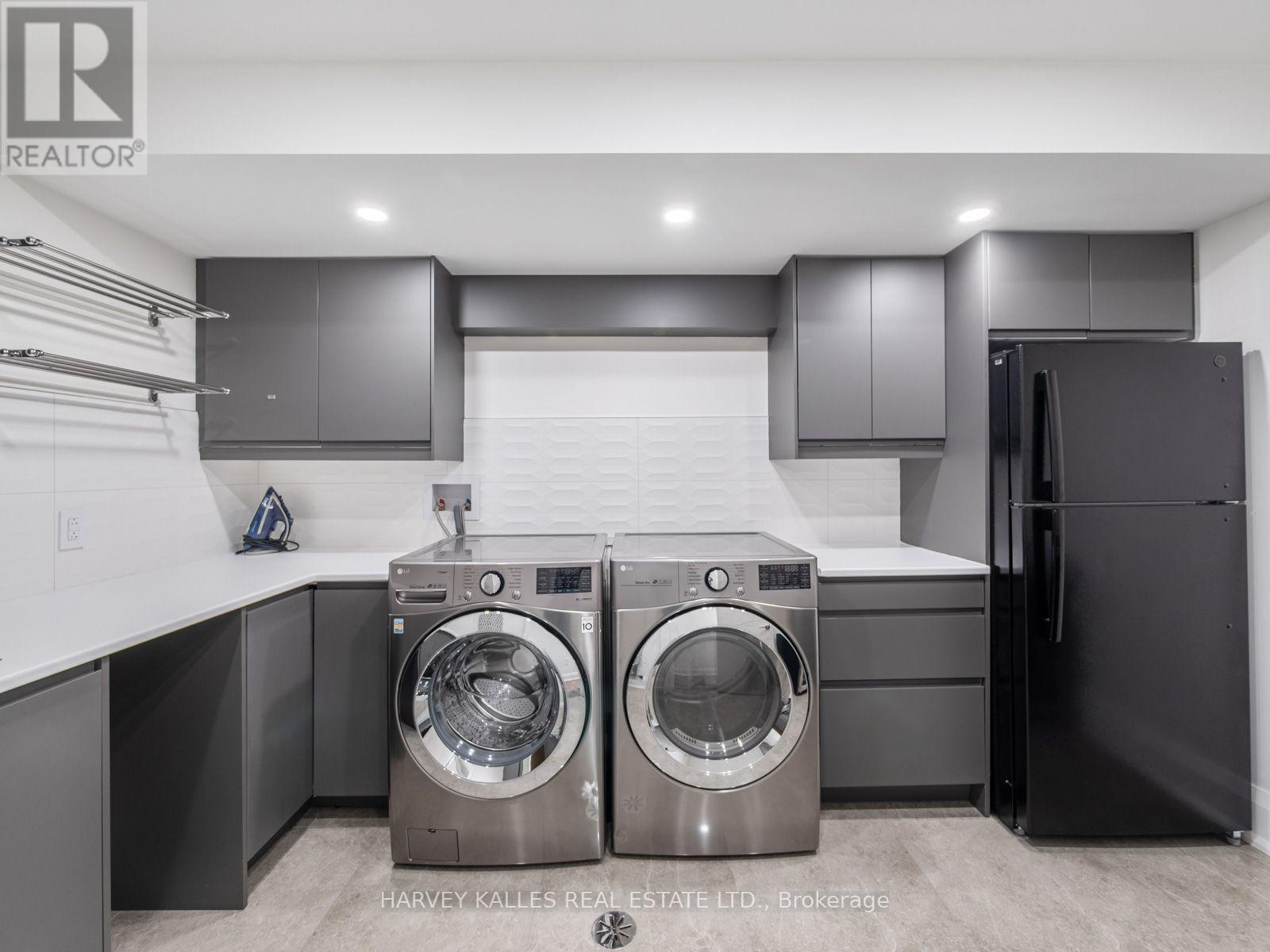 381 Glenholme Avenue, Toronto, Ontario  M6E 3E6 - Photo 44 - C13730952