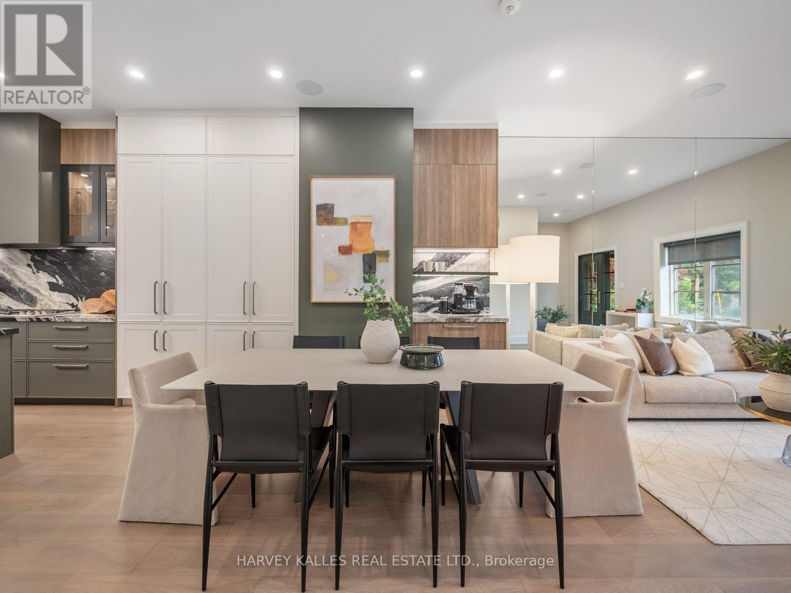 381 Glenholme Avenue, Toronto, Ontario  M6E 3E6 - Photo 9 - C13730952