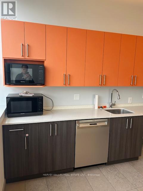 200 - 109 Vanderhoof Avenue, Toronto, Ontario M4G 2H7 - Photo 10 - C13732764