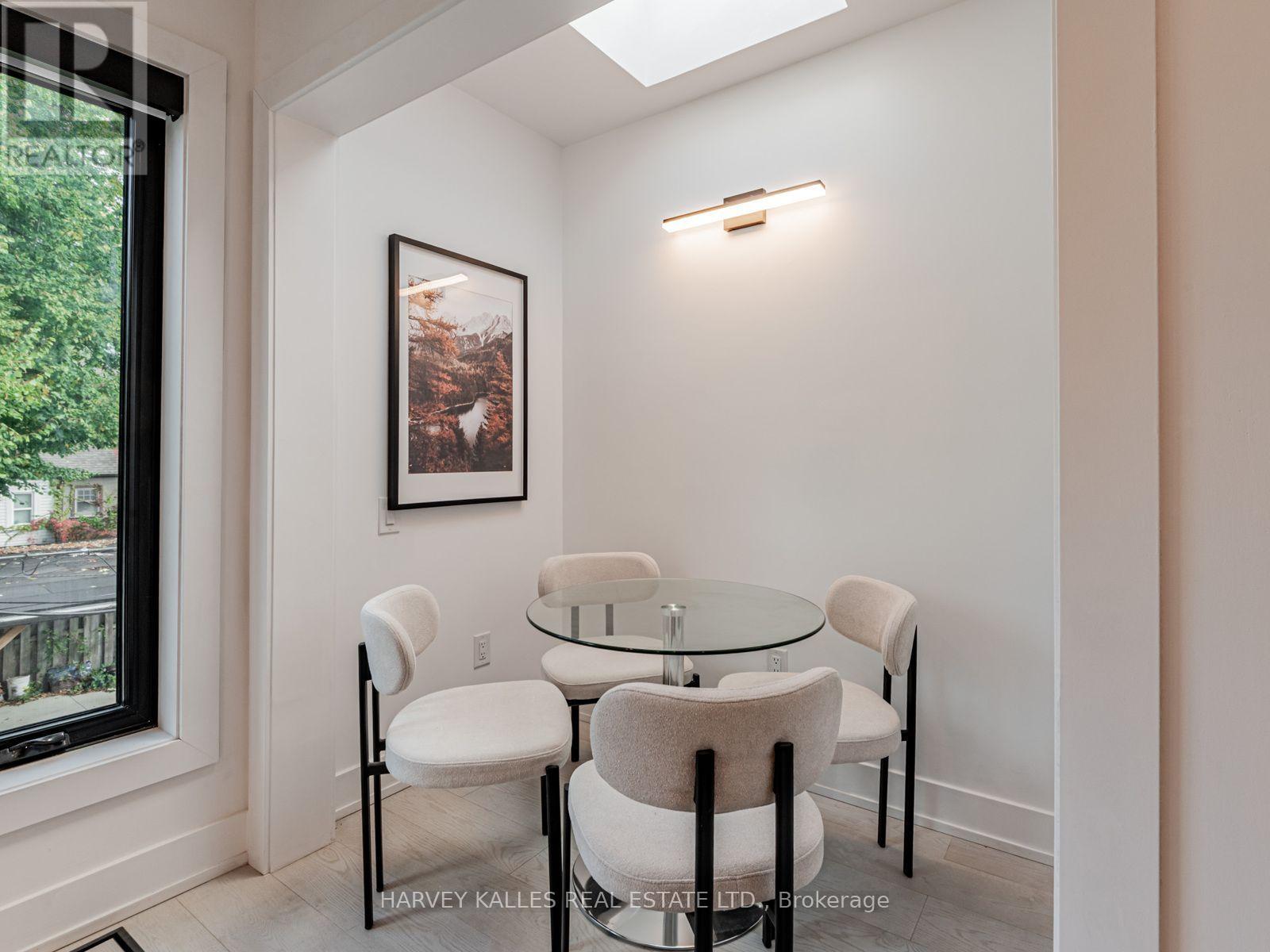 20 Leslie Garden Lane, Toronto, Ontario M4M 3B4 - Photo 12 - E13734084