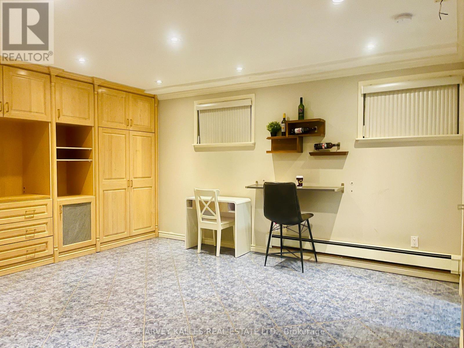 Lower - 1538 Davenport Road, Toronto, Ontario M6H 2J1 - Photo 14 - W13734158