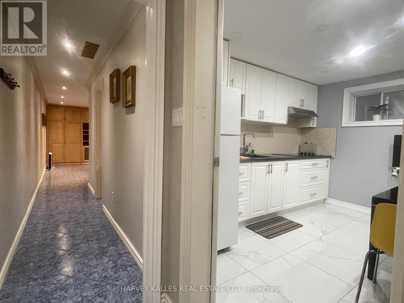 Lower - 1538 Davenport Road, Toronto, Ontario M6H 2J1 - Photo 16 - W13734158
