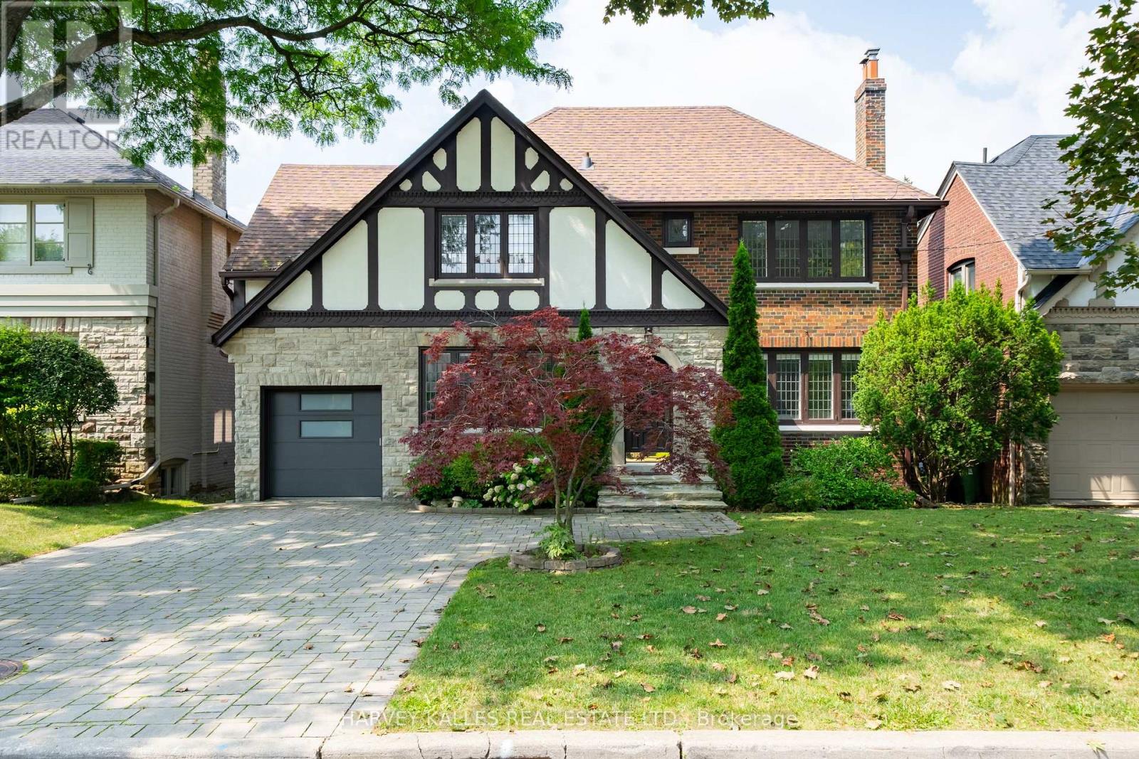 6 Browside Avenue, Toronto, Ontario M5P 2V1 - Photo 2 - C13734368
