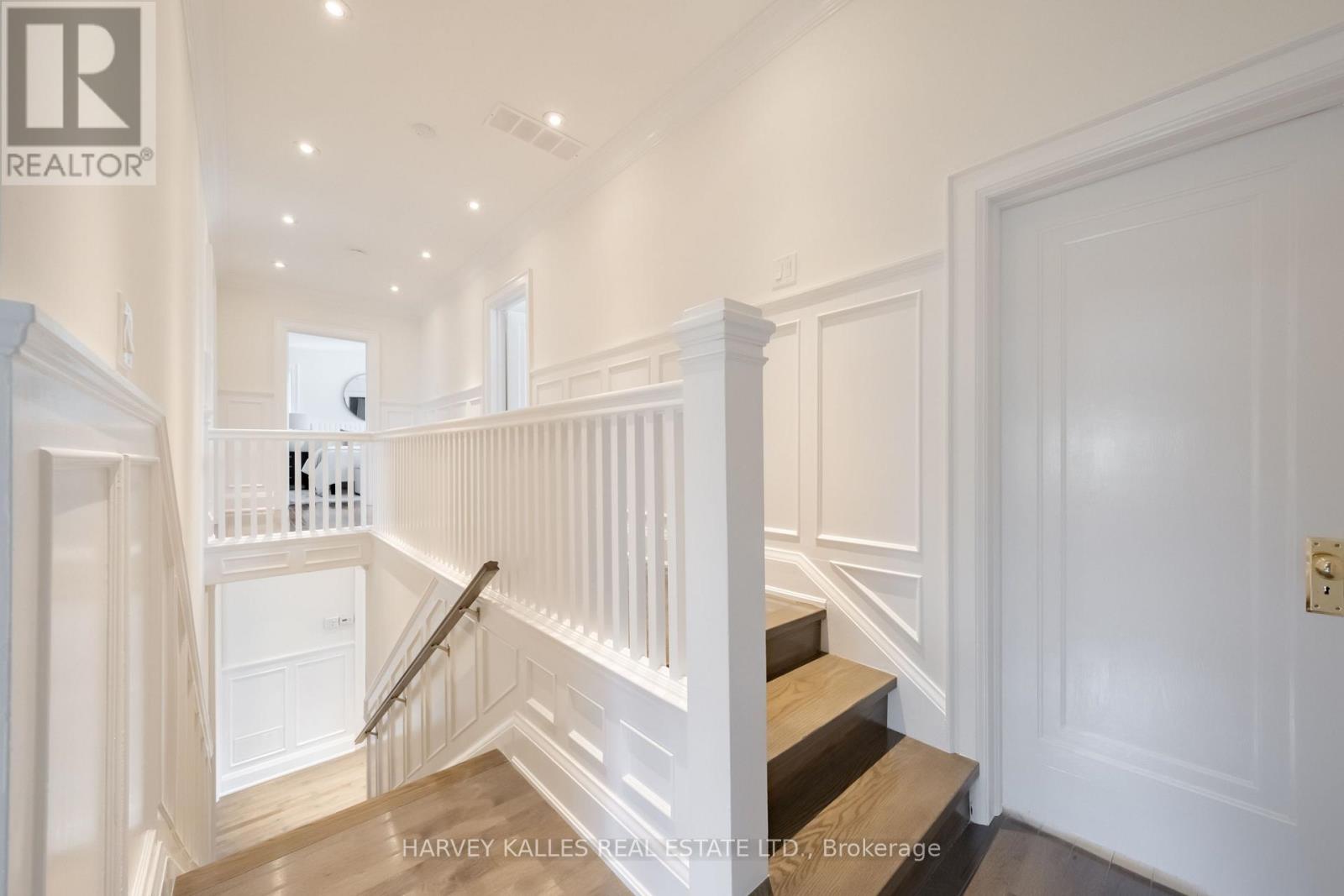 6 Browside Avenue, Toronto, Ontario M5P 2V1 - Photo 24 - C13734368