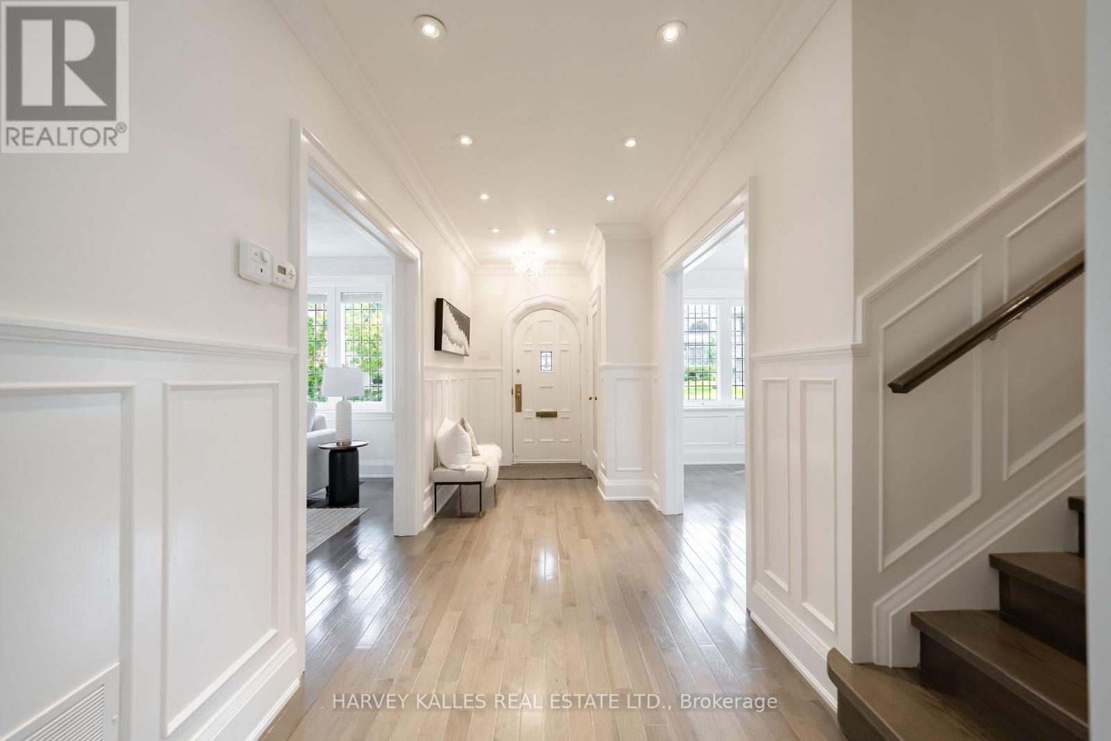 6 Browside Avenue, Toronto, Ontario M5P 2V1 - Photo 6 - C13734368
