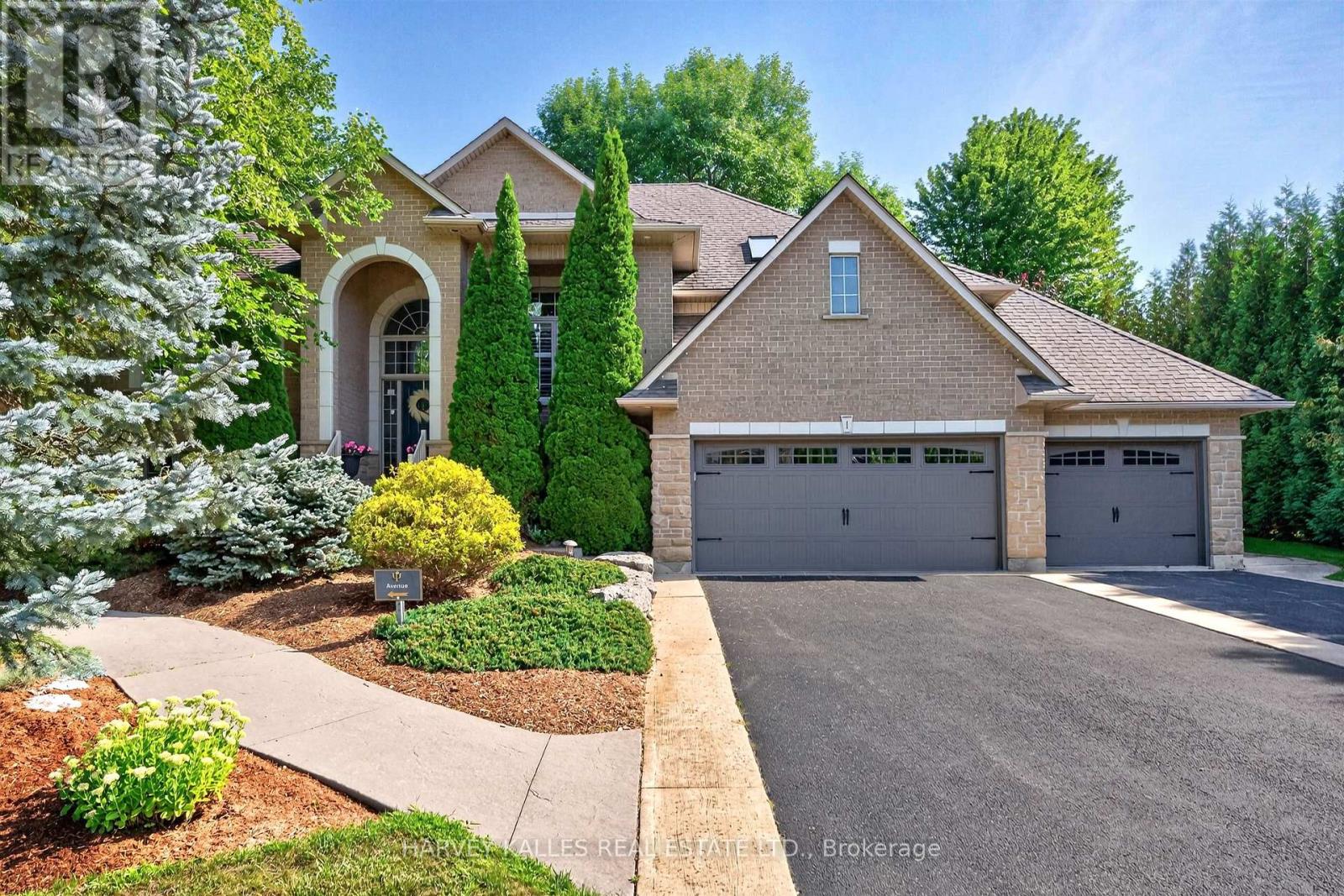 1 FRANKS LANE, Brantford, Ontario
