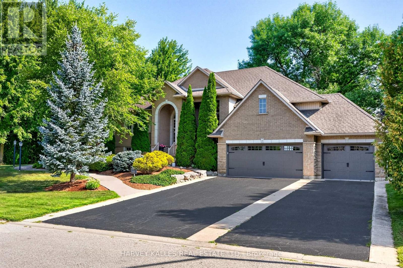 1 Franks Lane, Brantford, Ontario  N3T 5L7 - Photo 2 - X13735796
