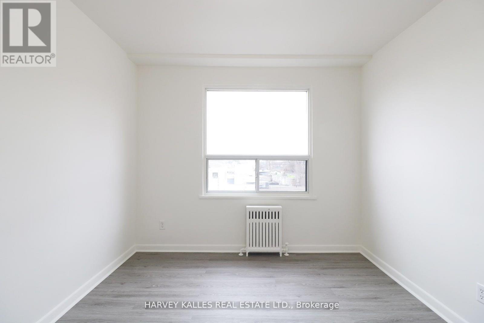 209 - 500 Gilbert Avenue, Toronto, Ontario  M6E 4X5 - Photo 13 - W13735904