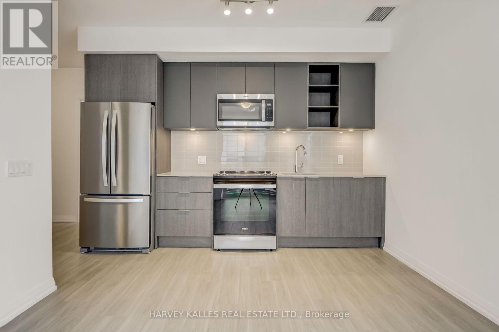 Ph03 - 25 Holly Street, Toronto, Ontario  M4S 0E3 - Photo 7 - C13736058