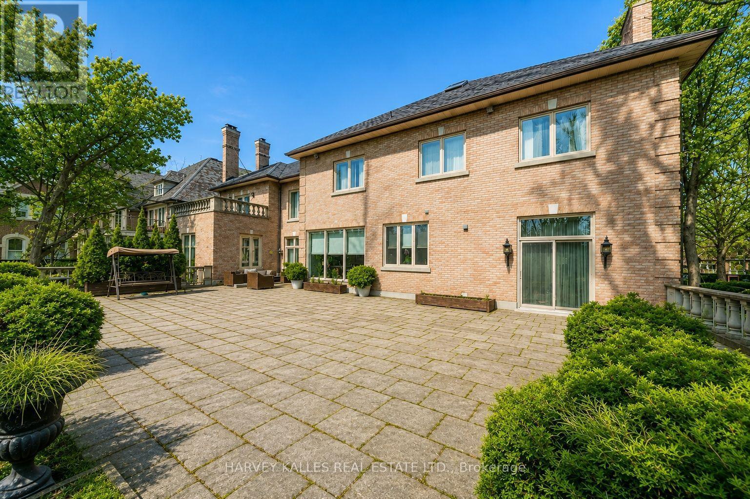 122 Dunvegan Road, Toronto, Ontario  M4V 2R3 - Photo 19 - C13737412