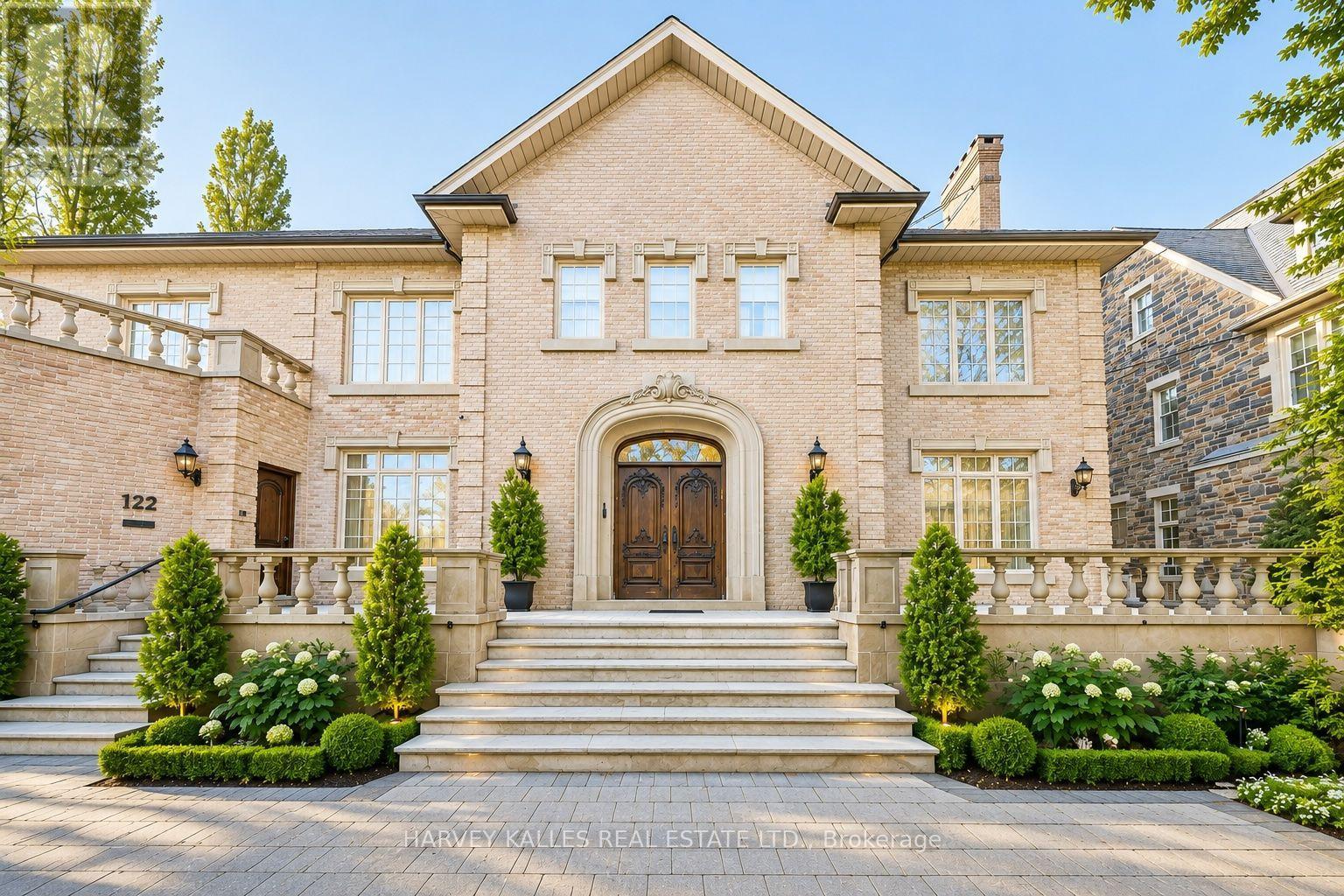 122 Dunvegan Road, Toronto, Ontario  M4V 2R3 - Photo 2 - C13737412