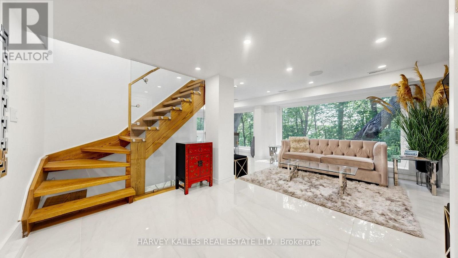 23a Donwoods Drive, Toronto, Ontario  M4N 2E9 - Photo 5 - C13737468