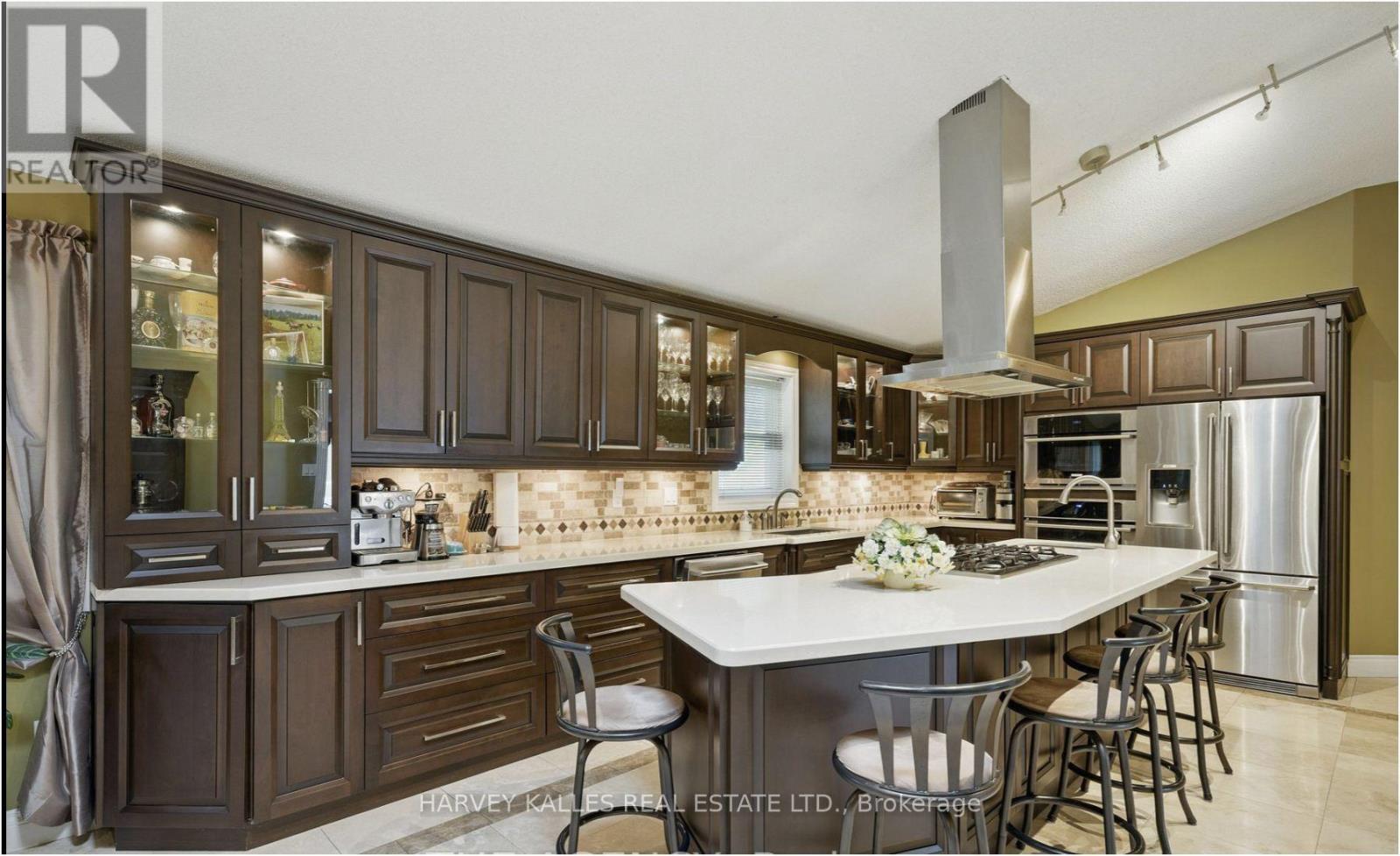 55 Denham Drive, Richmond Hill, Ontario L4C 6H8 - Photo 10 - N13740002