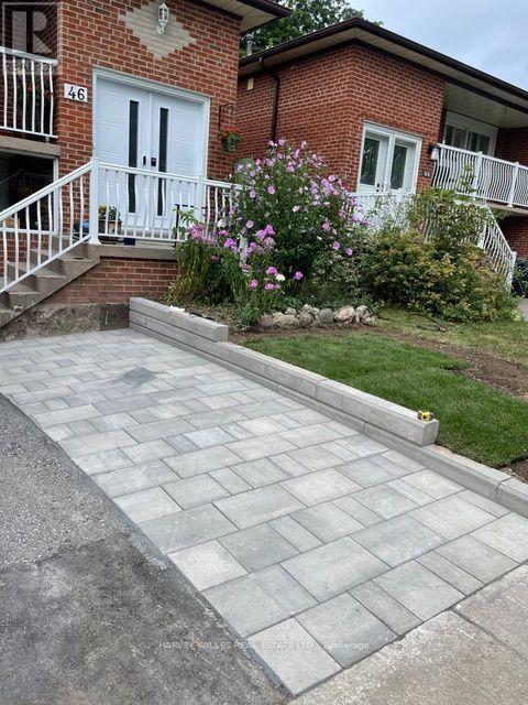 MAIN - 46 LOCUSTWOOD COURT, Brampton, Ontario