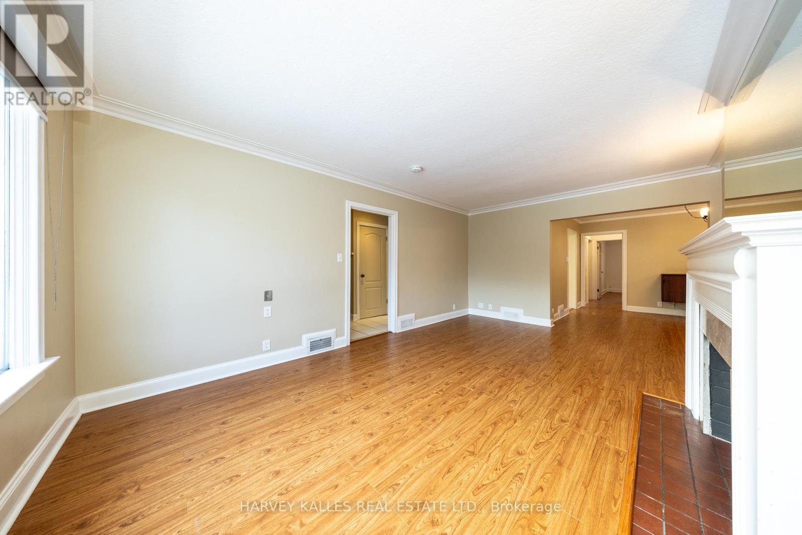Main - 222 Joicey Boulevard, Toronto, Ontario M5M 2V5 - Photo 6 - C13742748