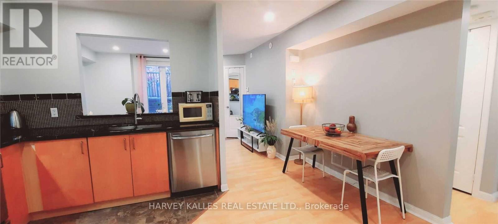 220 - 28 Douro Street, Toronto, Ontario  M6K 3M4 - Photo 9 - C13743304