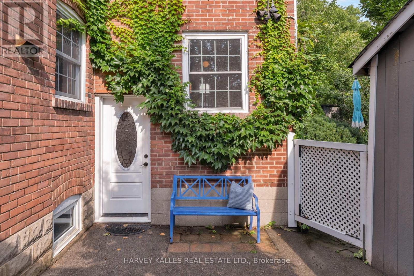61 Queens Drive, Toronto, Ontario  M9N 2H5 - Photo 38 - W13743474
