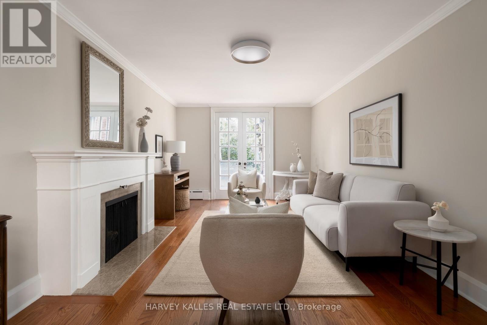 61 Queens Drive, Toronto, Ontario  M9N 2H5 - Photo 9 - W13743474