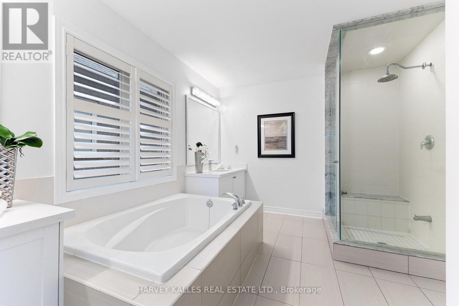 46 Grayleaf Drive, Whitchurch-Stouffville, Ontario  L4A 1S8 - Photo 29 - N13743586