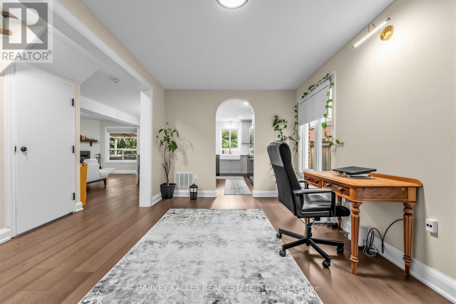 3501 Copernicus Drive, Mississauga, Ontario  L5B 3K6 - Photo 8 - W13744078