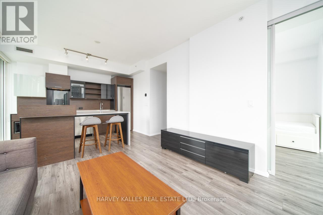 1202 - 75 St Nicholas Street, Toronto, Ontario  M4Y 0A5 - Photo 12 - C13744998