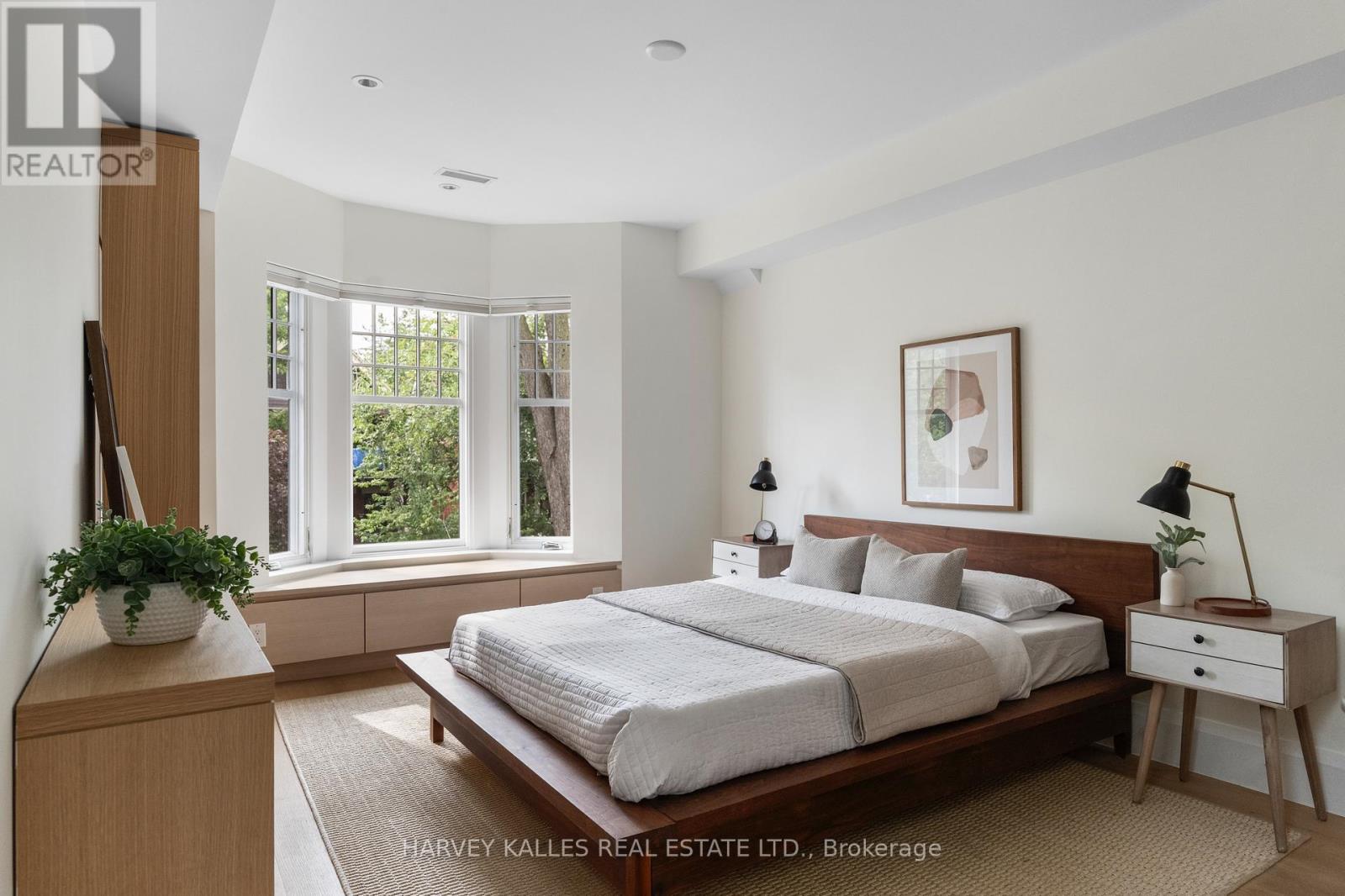 497 Palmerston Boulevard, Toronto, Ontario M6G 2P2 - Photo 18 - C13751854