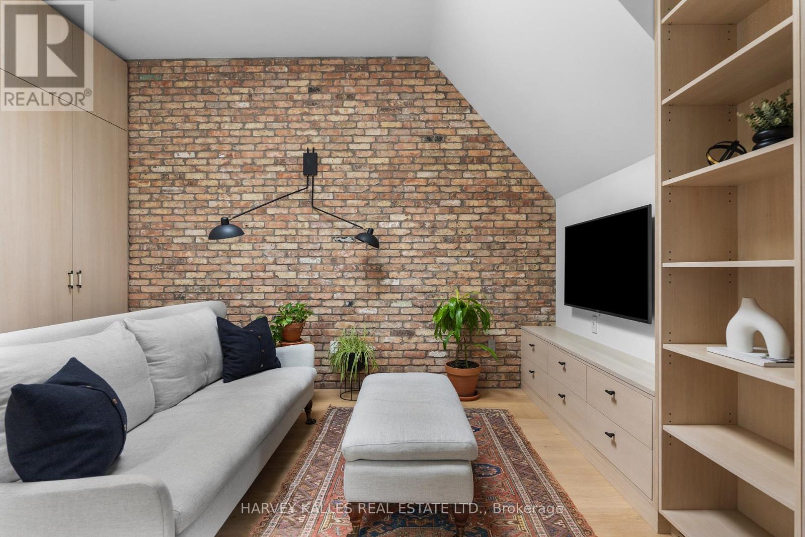 497 Palmerston Boulevard, Toronto, Ontario M6G 2P2 - Photo 26 - C13751854