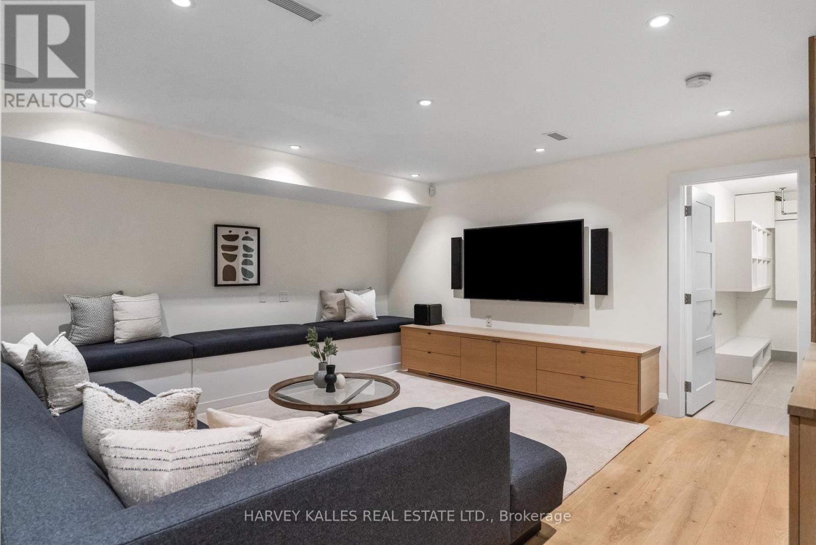 497 Palmerston Boulevard, Toronto, Ontario M6G 2P2 - Photo 35 - C13751854