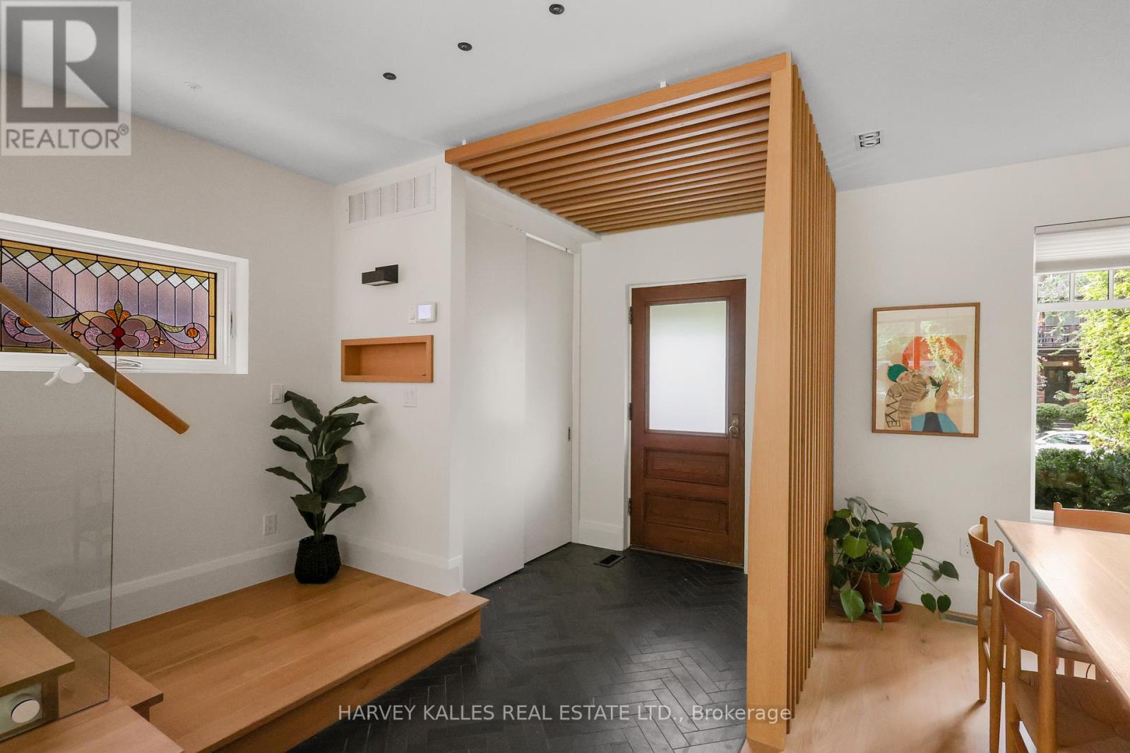 497 Palmerston Boulevard, Toronto, Ontario M6G 2P2 - Photo 4 - C13751854