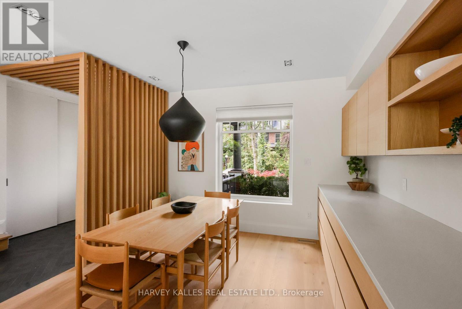 497 Palmerston Boulevard, Toronto, Ontario M6G 2P2 - Photo 6 - C13751854