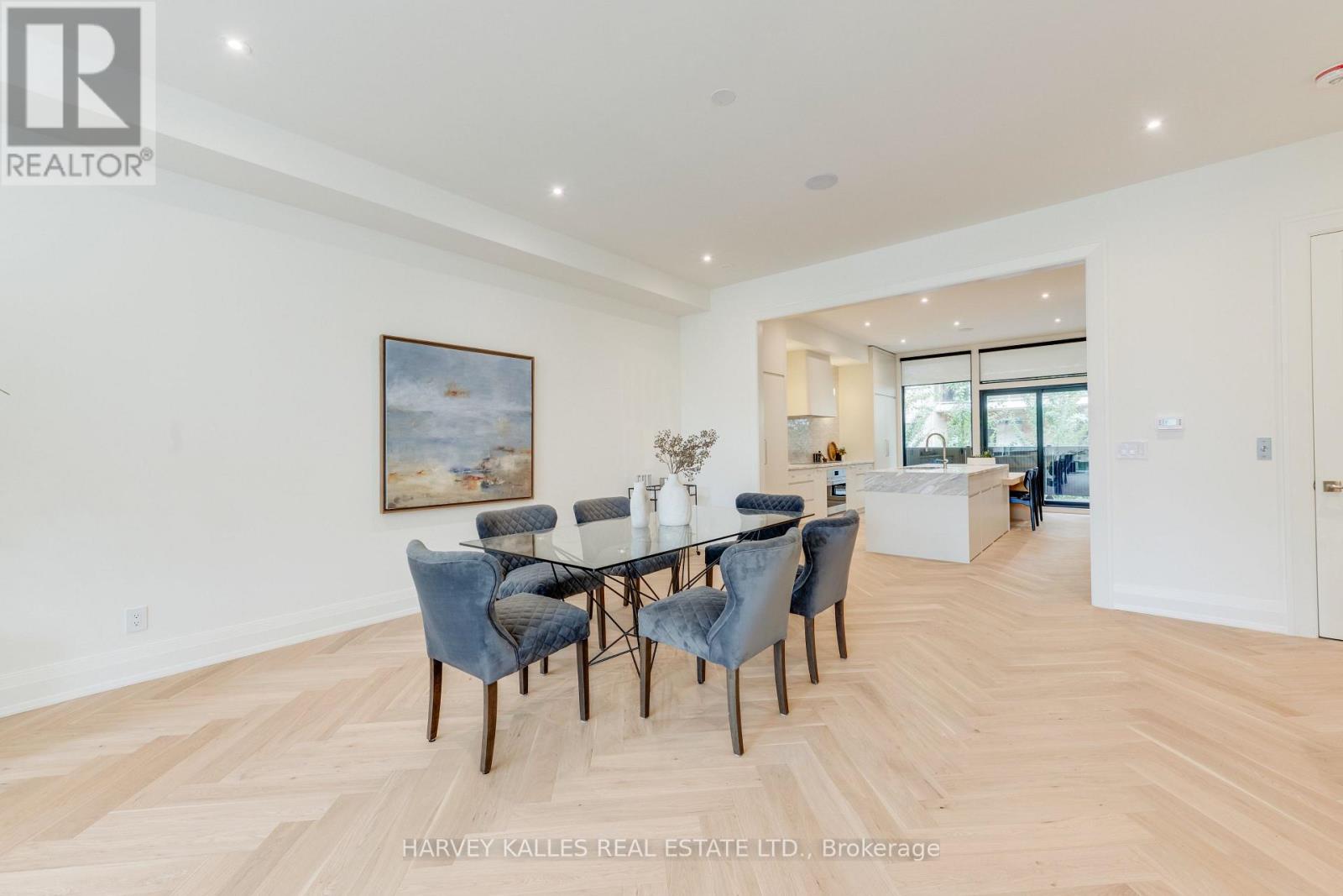32 Evergreen Gardens, Toronto, Ontario M4G 1C5 - Photo 15 - C13752418