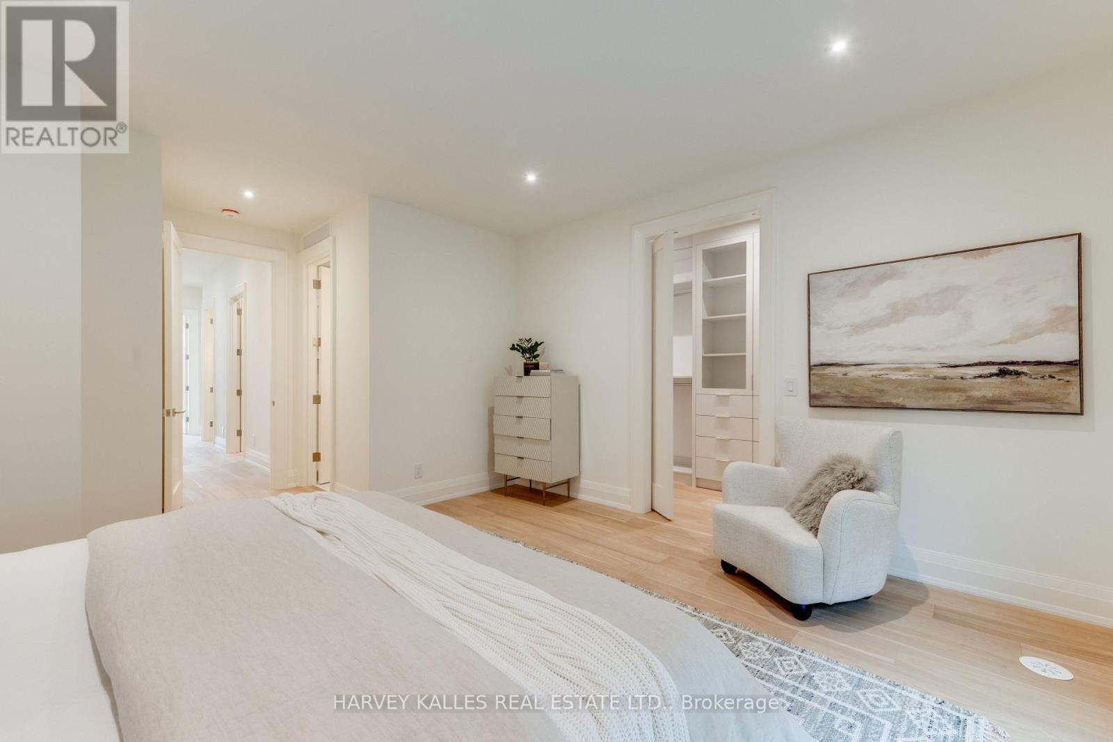 32 Evergreen Gardens, Toronto, Ontario M4G 1C5 - Photo 26 - C13752418