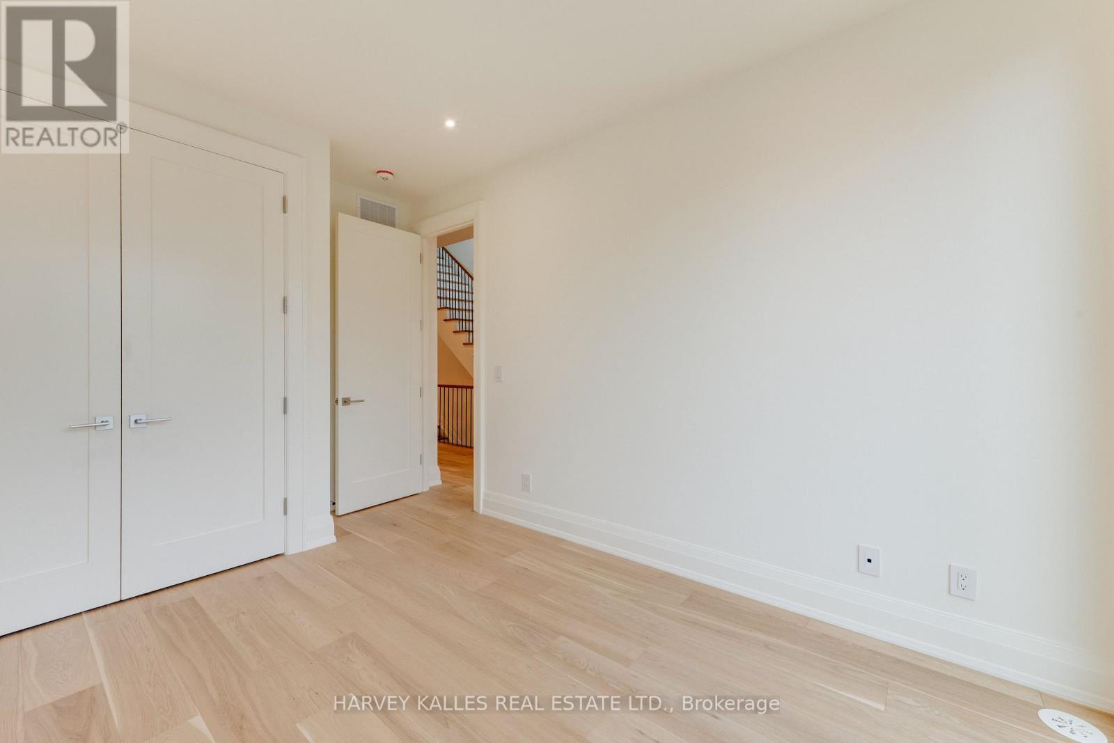 32 Evergreen Gardens, Toronto, Ontario M4G 1C5 - Photo 36 - C13752418