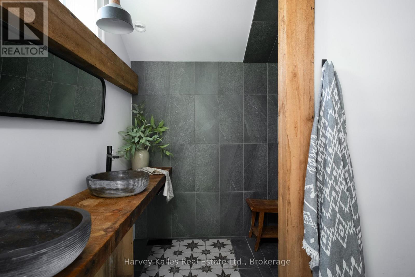 244 Salmon Point Road, Prince Edward County, Ontario K0K 2T0 - Photo 11 - X13754260