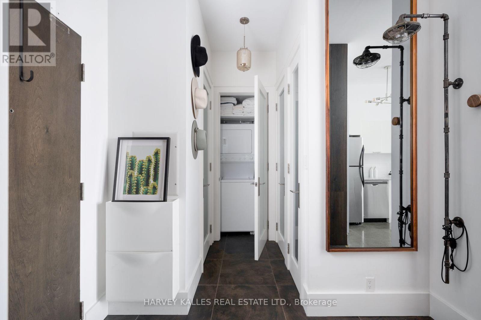 410 - 625 Queen Street E, Toronto, Ontario M4M 1G7 - Photo 12 - E13755004