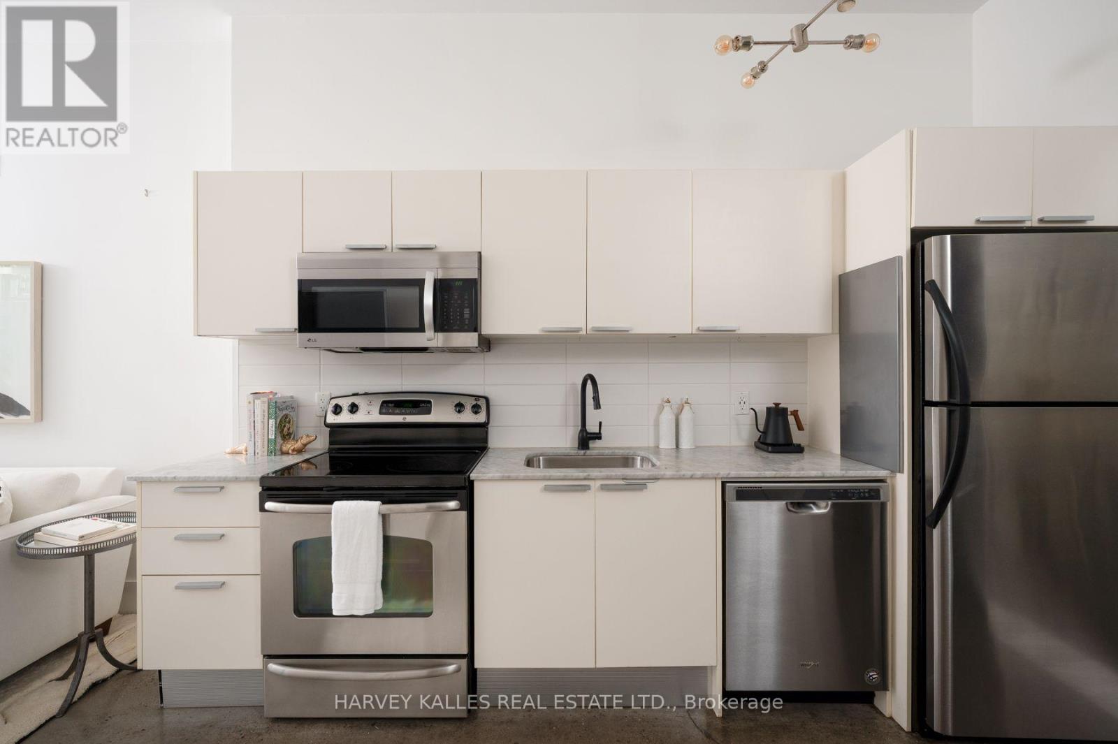 410 - 625 Queen Street E, Toronto, Ontario M4M 1G7 - Photo 16 - E13755004