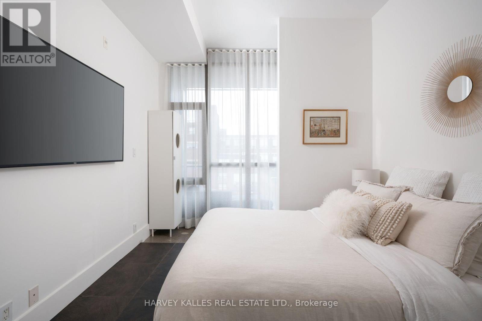 410 - 625 Queen Street E, Toronto, Ontario M4M 1G7 - Photo 26 - E13755004