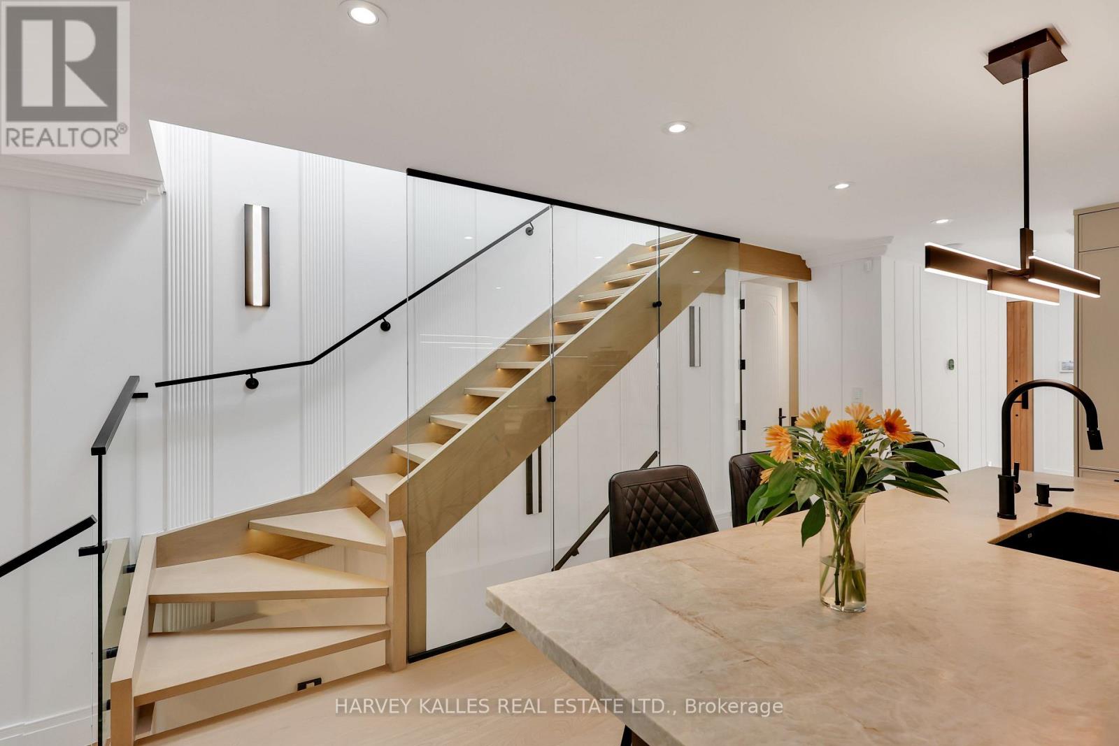 238 Melrose Avenue, Toronto, Ontario M5M 1Z1 - Photo 20 - C13755378