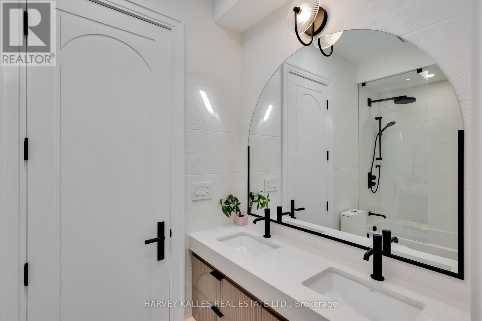 238 Melrose Avenue, Toronto, Ontario M5M 1Z1 - Photo 30 - C13755378