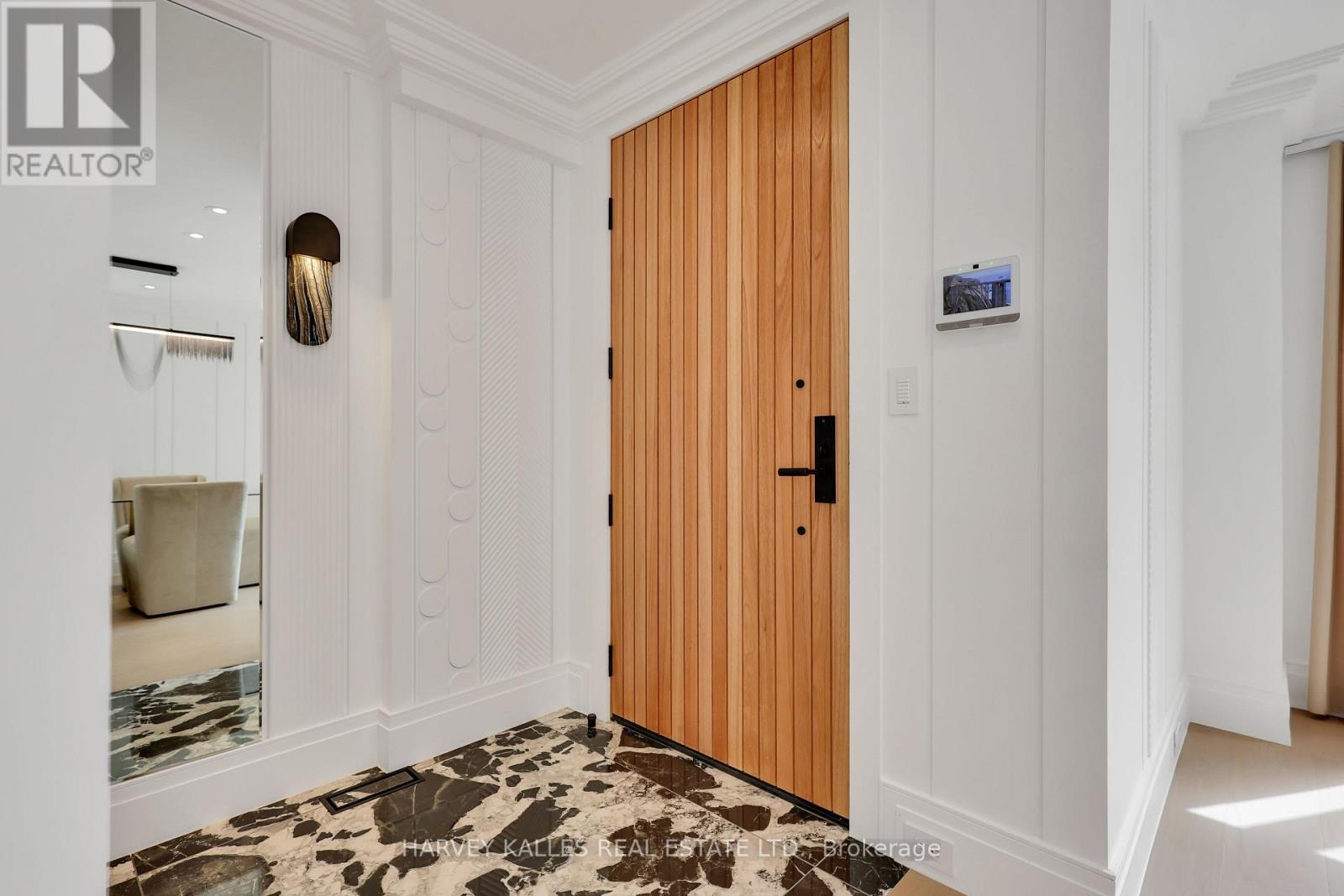 238 Melrose Avenue, Toronto, Ontario M5M 1Z1 - Photo 5 - C13755378