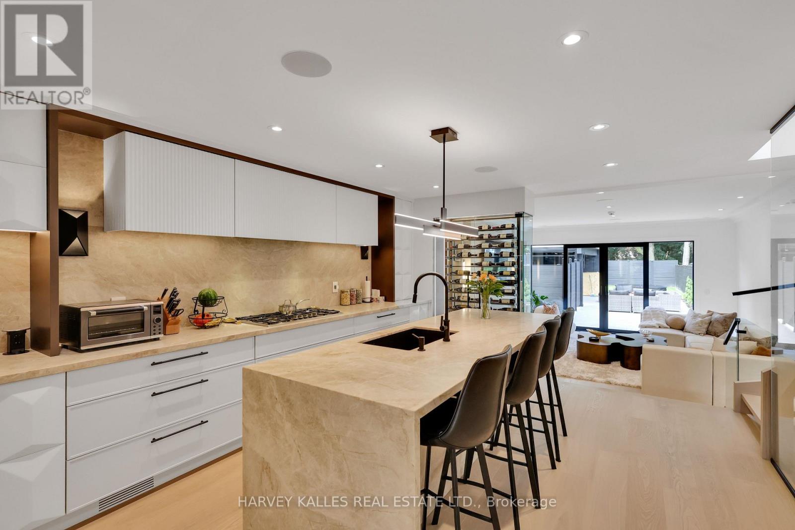 238 Melrose Avenue, Toronto, Ontario M5M 1Z1 - Photo 8 - C13755378