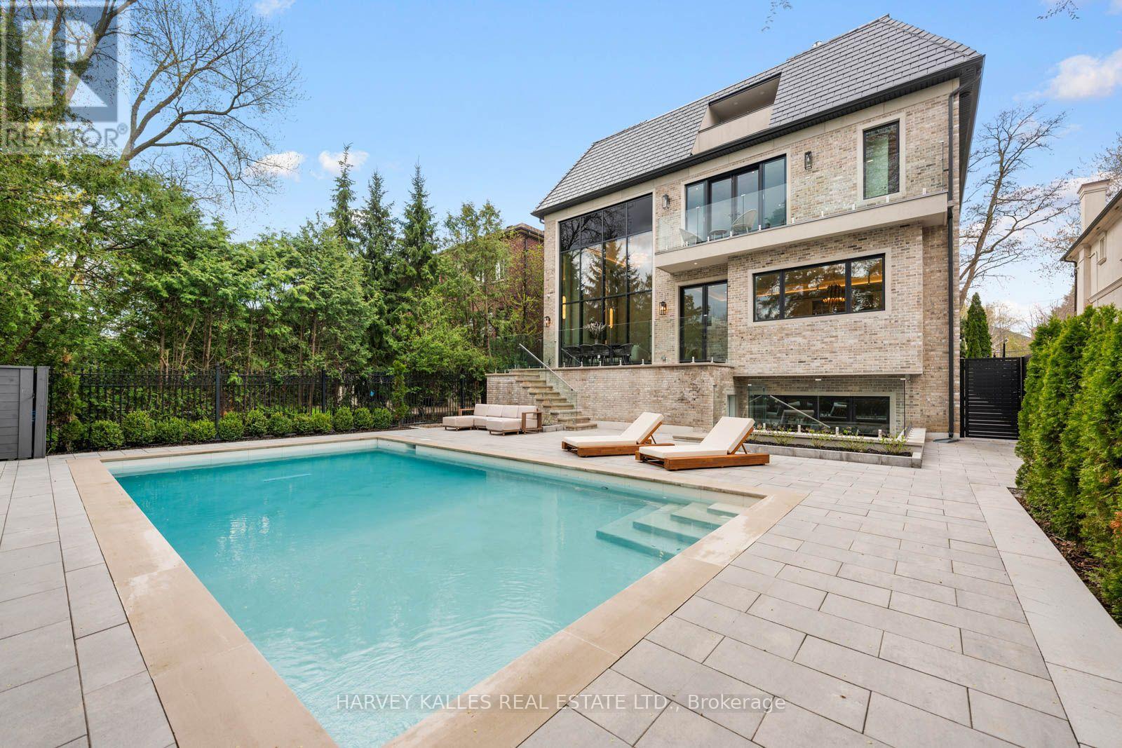 117 Yonge Boulevard, Toronto, Ontario M5M 3H2 - Photo 47 - C13755546
