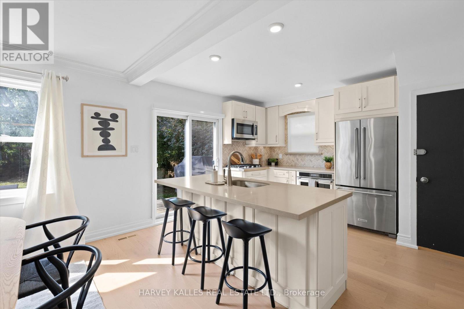 84 Lynnhaven Road, Toronto, Ontario  M6A 2K9 - Photo 14 - C13755752