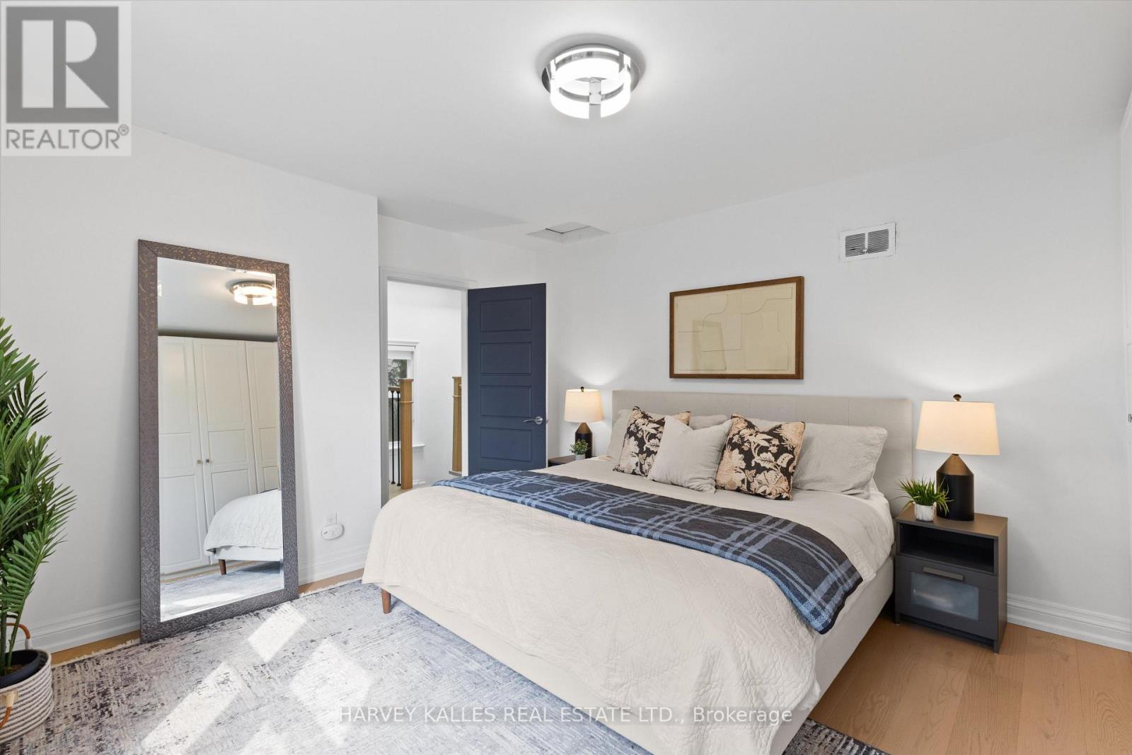 84 Lynnhaven Road, Toronto, Ontario  M6A 2K9 - Photo 20 - C13755752