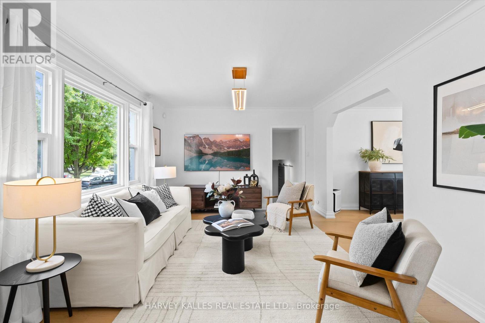 84 Lynnhaven Road, Toronto, Ontario  M6A 2K9 - Photo 7 - C13755752