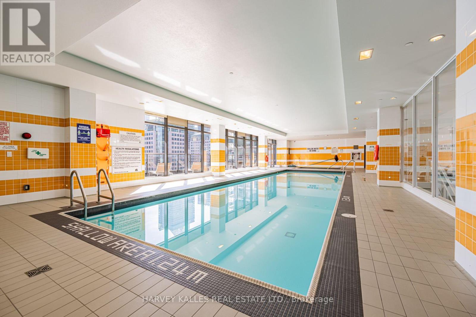 4208 - 295 Adelaide Street W, Toronto, Ontario  M5V 0L4 - Photo 18 - C13756830